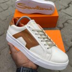 Cream / Brown Accent